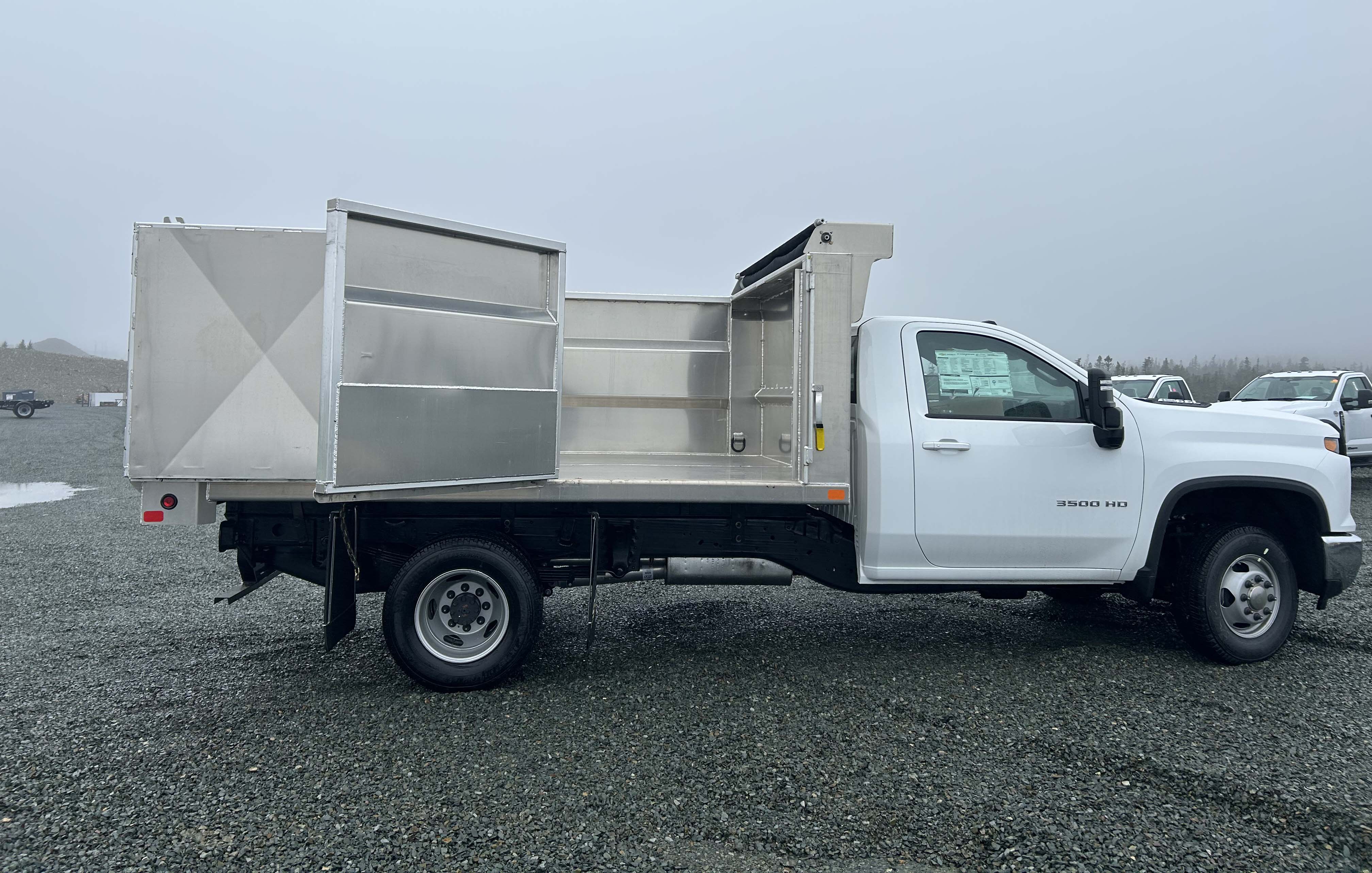 Passenger Side Access Door - Voth Aluminum US Landscape Dump Body